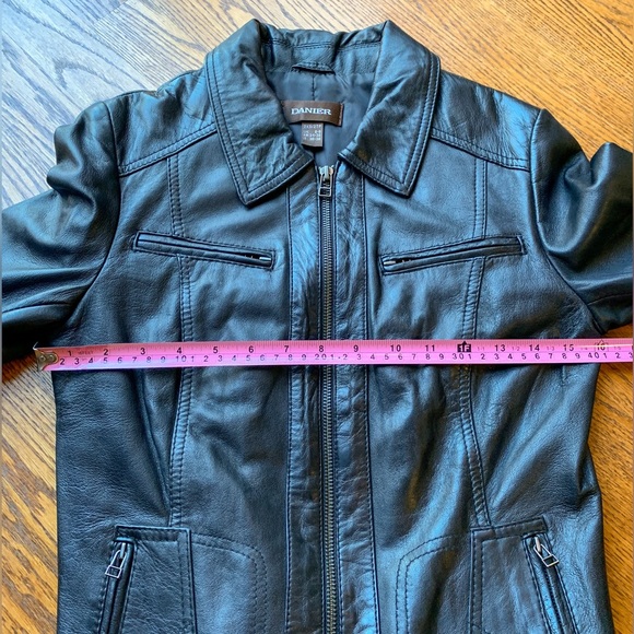 Danier Black Leather Jacket, 2XS - Picture 8 of 12